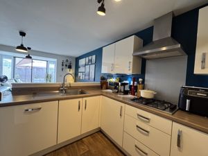 Kitchen- click for photo gallery